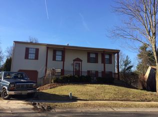 18 Nassau Dr, Willingboro, NJ 08046