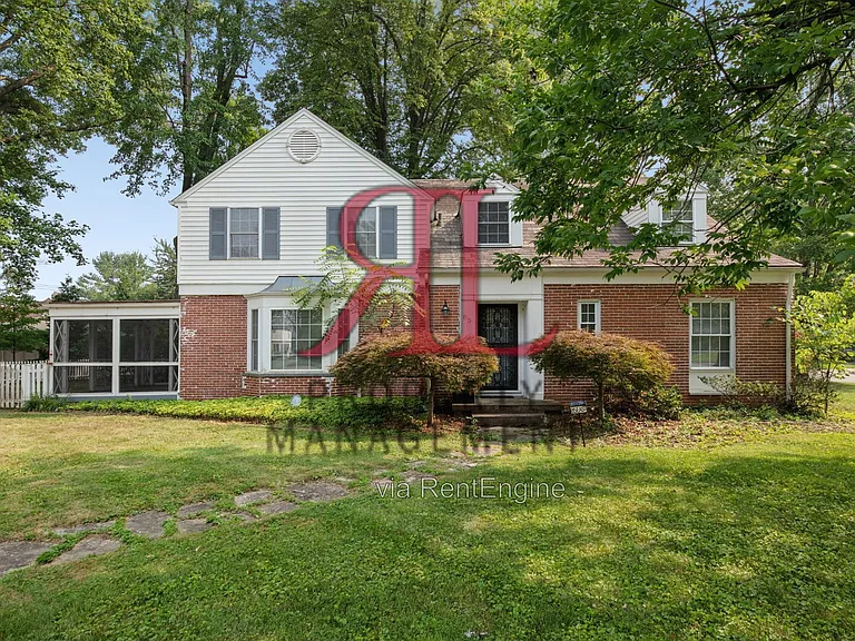 85 Eastmoor Blvd — Photo 55