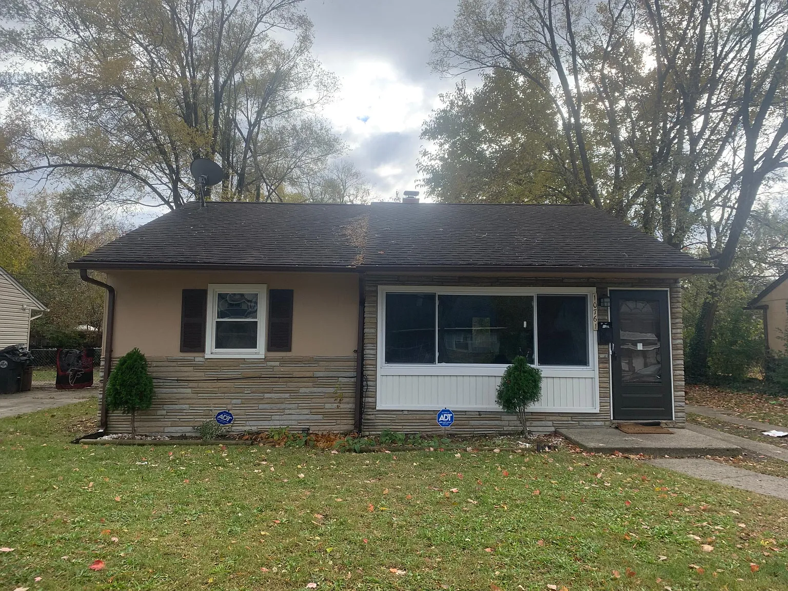 10761 Saratoga Ave photo 1