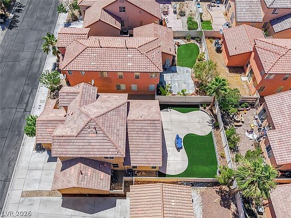 5th image of 9864 Lake Austin Ct