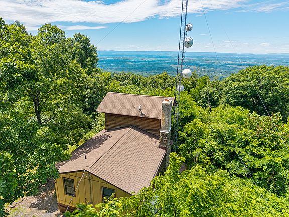 4th image of 4967 Blue Mountain Rd