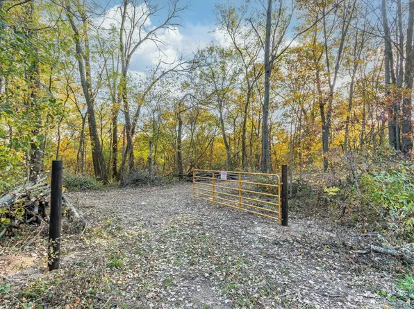 Santerra Road, Sauk City, WI 53583