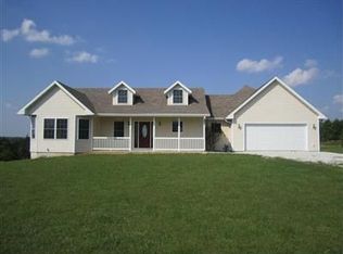 2847 County Road 496, New Bloomfield, MO 65063