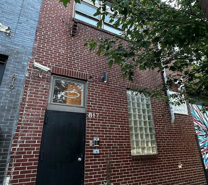 1st image of 813 N 5th St #203