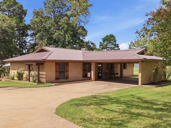 813 El Camino Dr, Grapeland, TX 75844