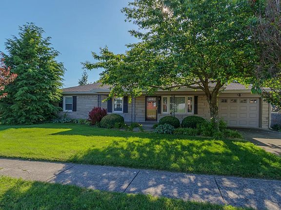 4th image of 304 Courchelle Dr