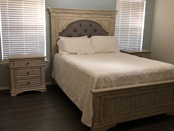 Updated flooring - 6/2019