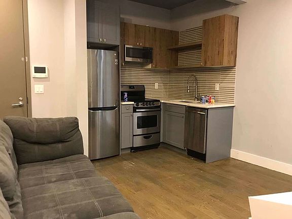 2nd image of 482 Harman St APT 3R