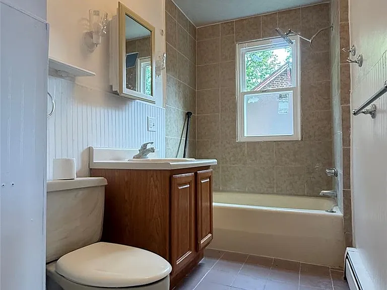 112 Murray Ave — Photo 15