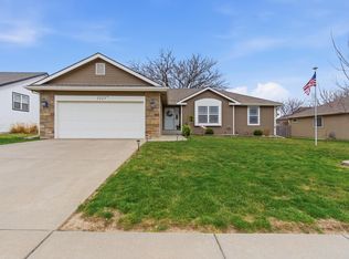 1325 Meadowbrooke Ln, Junction City, KS 66441