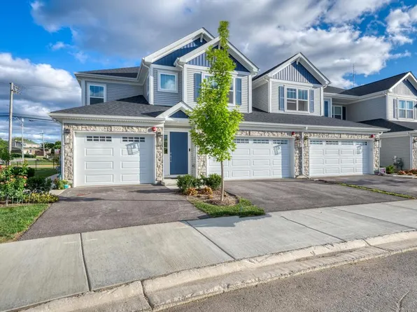 257 Masters Dr, Addison, IL 60101