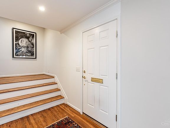 4th image of 3675 Traskwood Cir