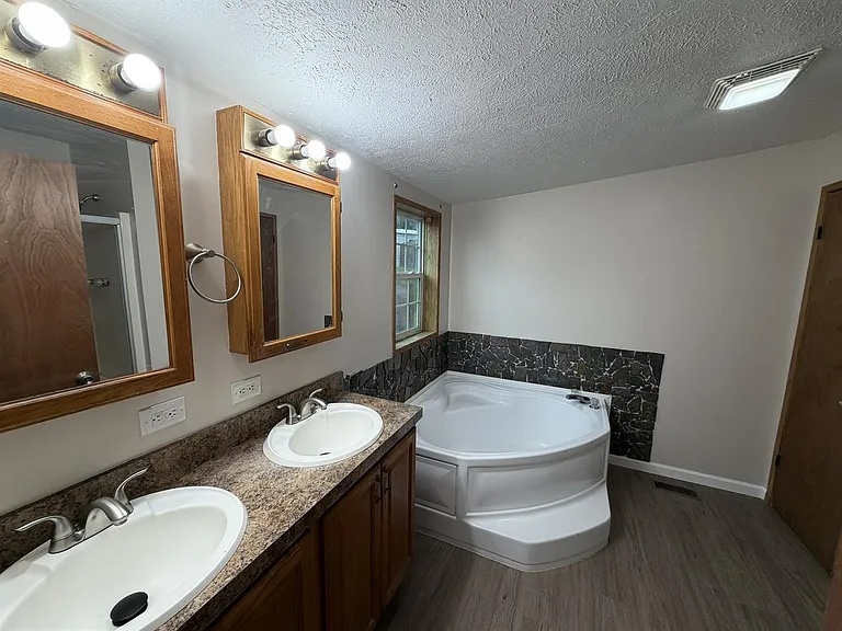 25 Donnelly Dr #43 — Photo 9