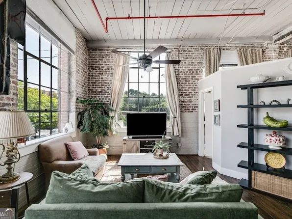 301 Bradley St APT A307, Carrollton, GA 30117