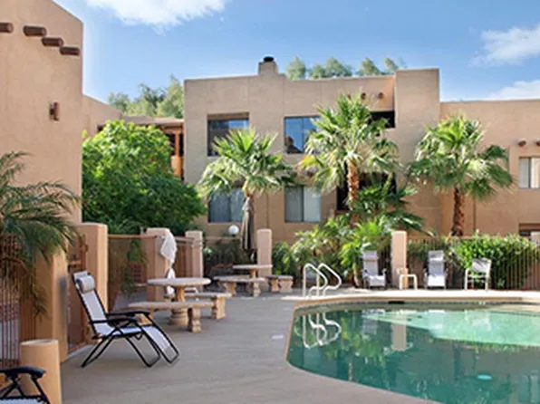 Adobe Highlands Apartments