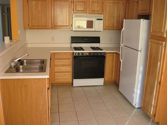 3rd image of 5710 E Tropicana Ave Unit 1139