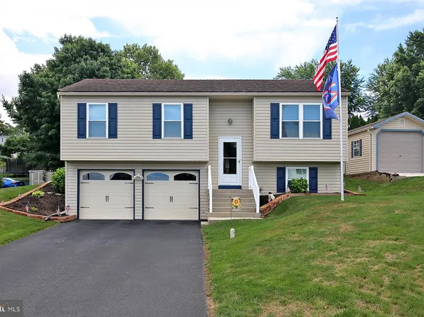 10 Aspen Way, Lebanon, PA 17046