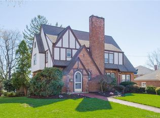 44 Van Buren Ave, West Hartford, CT 06107