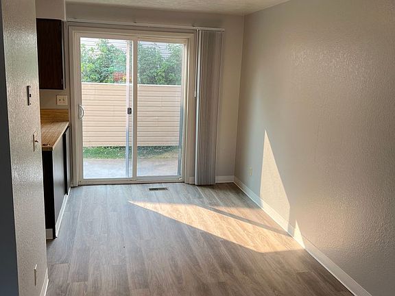 2nd image of 1220 S Juniper St APT 101