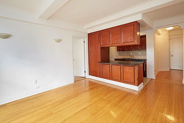 Rented by Brown Harris Stevens | media 10