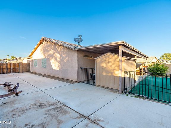 3rd image of 15201 W ELKO Drive