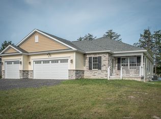 177 Wagner Blvd, Carbondale, PA 18407