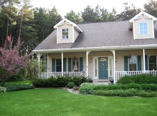 N2051 Evergreen Ln, Waupaca, WI 54981