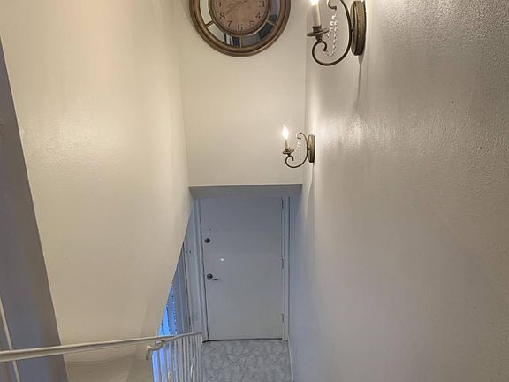 3rd image of 3282 Berger Ave Unit D4