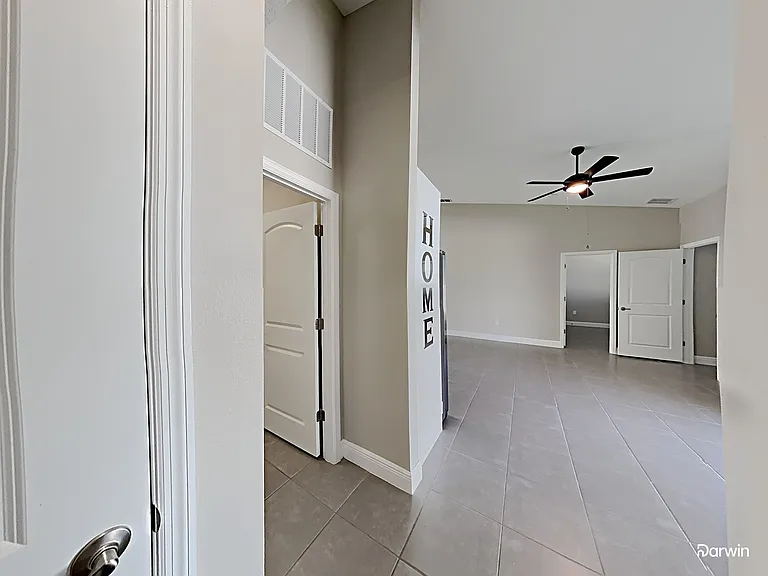 309 Fern Ct — Photo 10