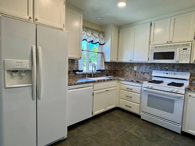 245 Incline Dr — Photo 16