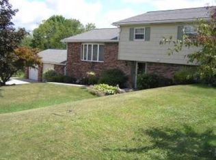 70879 Crescent Rd, Saint Clairsville, OH 43950