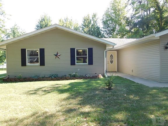4th image of 1704 B Ave E