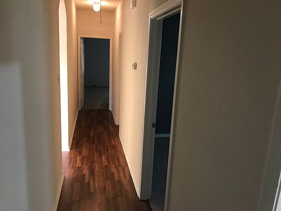 4th image of 22886 Sabine Dr