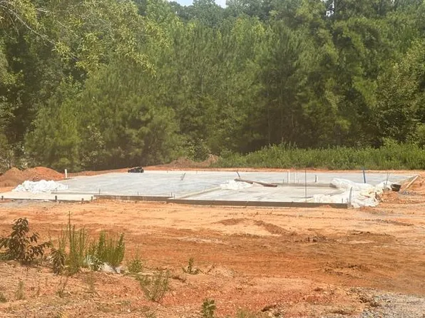 884 Lee Road 126, Opelika, AL 36804