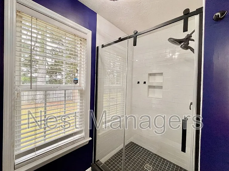 2567 Cameron Woods Ln — Photo 15