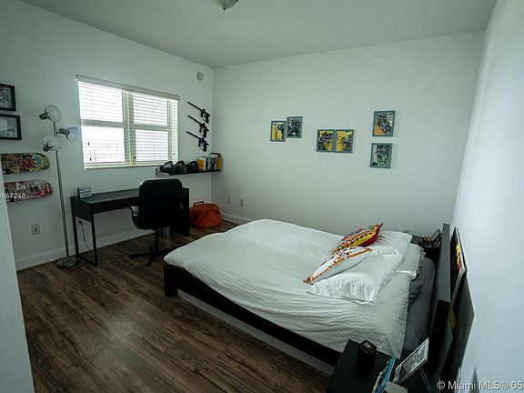 4th image of 15051 Royal Oaks Ln APT 1204