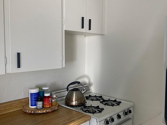 gas stove