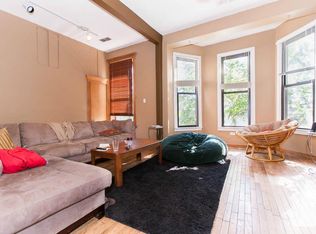 3337 N Sheffield Ave, Chicago, IL 60657