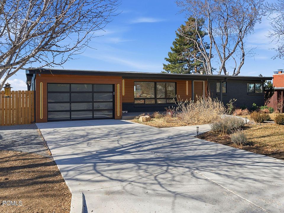 1st image of 3206 S Kaibab Way