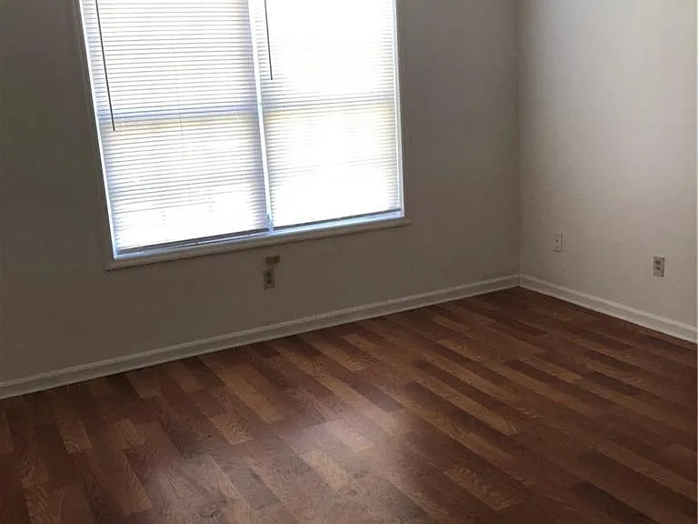 9456 Cypress Ln — Photo 11