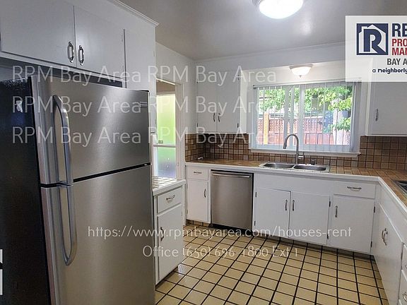 5th image of 2116 Adeline Dr