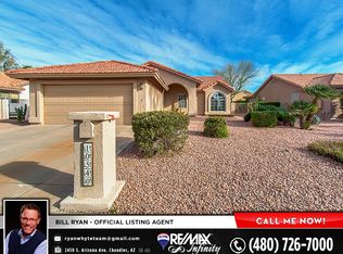 10540 E Coopers Hawk Dr, Sun Lakes, AZ 85248