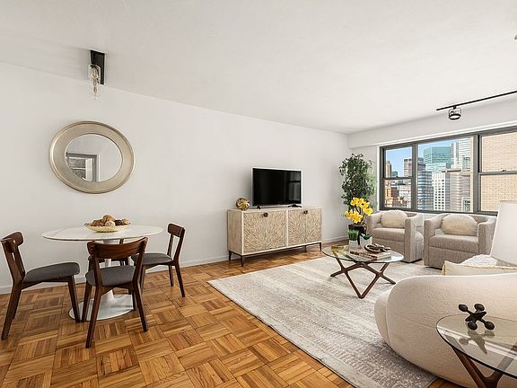 3rd image of 400 E 56th St APT 38S