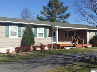 1609 Bellview Rd, Henagar, AL 35978