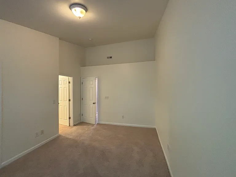 18 Sharpstone Ln — Photo 11