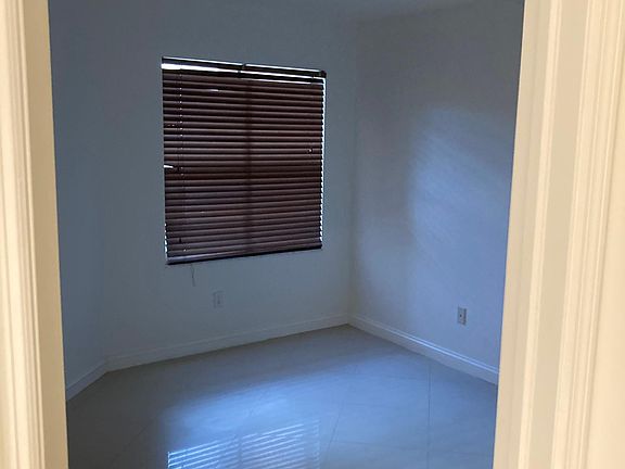 3rd image of 4935 Windward Way #4304
