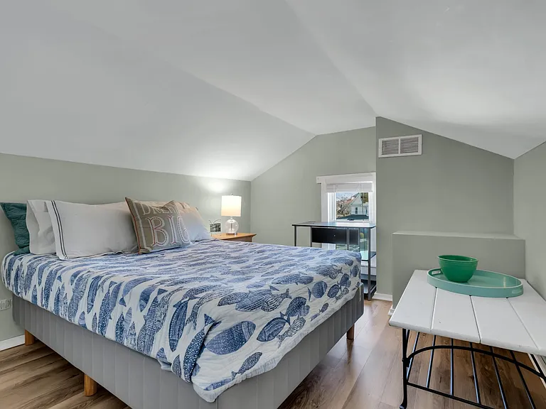 308 Hume St — Photo 13