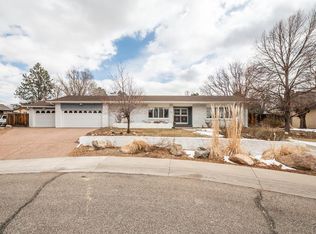 52 Robertson Rd, Pueblo, CO 81001