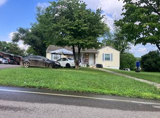 2937 Whittle Springs Rd, Knoxville, TN 37917