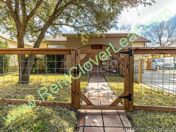 4th image of 1722 Edison Dr